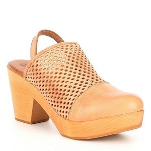 Free People Clog